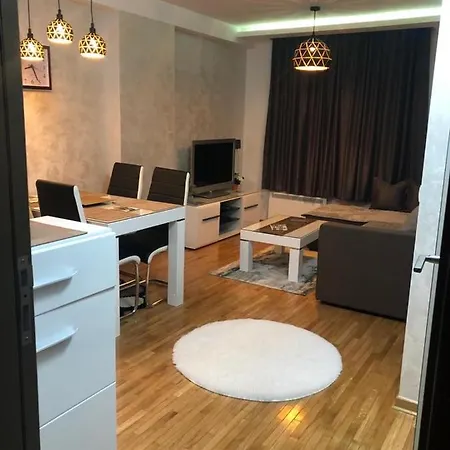 Appartement Kraljevi Cardaci Sadikovic Sa Garazom Kopaonik