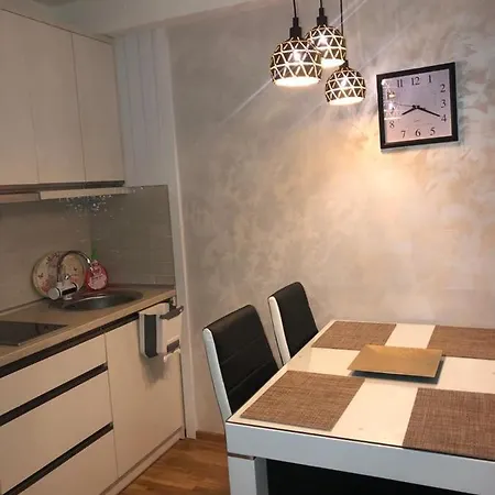 Appartement Kraljevi Cardaci Sadikovic Sa Garazom Kopaonik