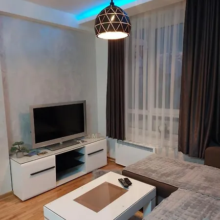Kraljevi Cardaci Sadikovic Sa Garazom Apartament Kopaonik