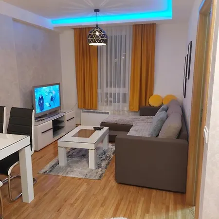 Appartement Kraljevi Cardaci Sadikovic Sa Garazom