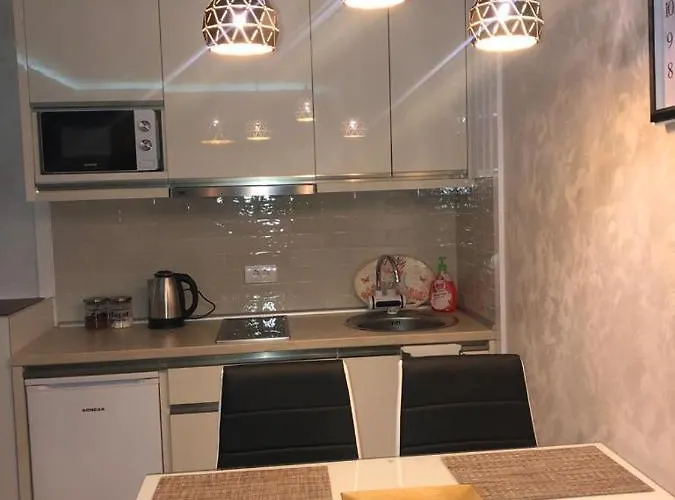 Kraljevi Cardaci Sadikovic Sa Garazom