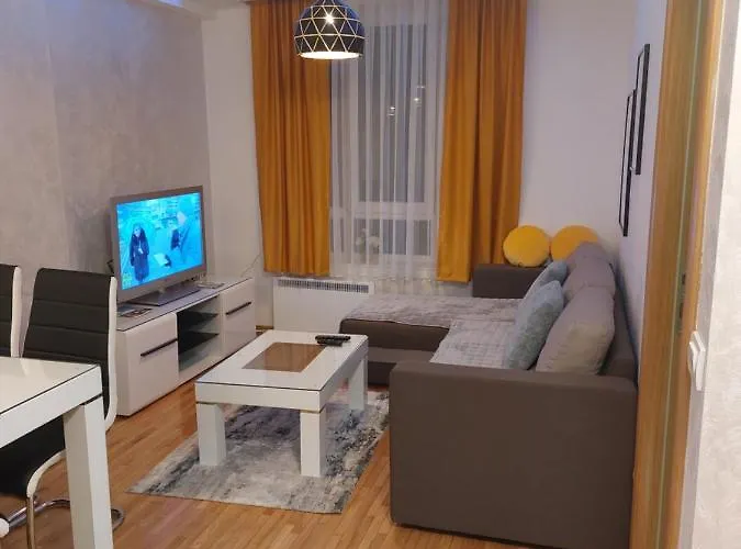 Daire Kraljevi Cardaci Sadikovic Sa Garazom